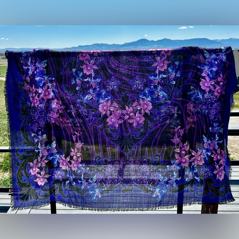 Versace Orchids Purple, Pink and Black Silk Scarf with Logo xl size with Box.